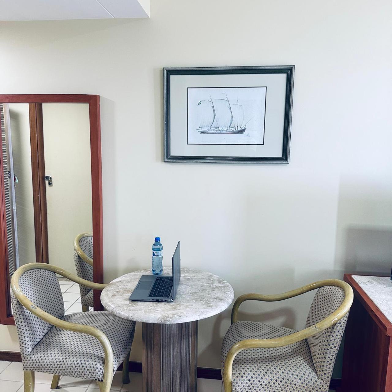 Flat 10 Andar Hotel Costa Mar Acesso Direto Praia جابواتاو دوس غوارارابيس المظهر الخارجي الصورة